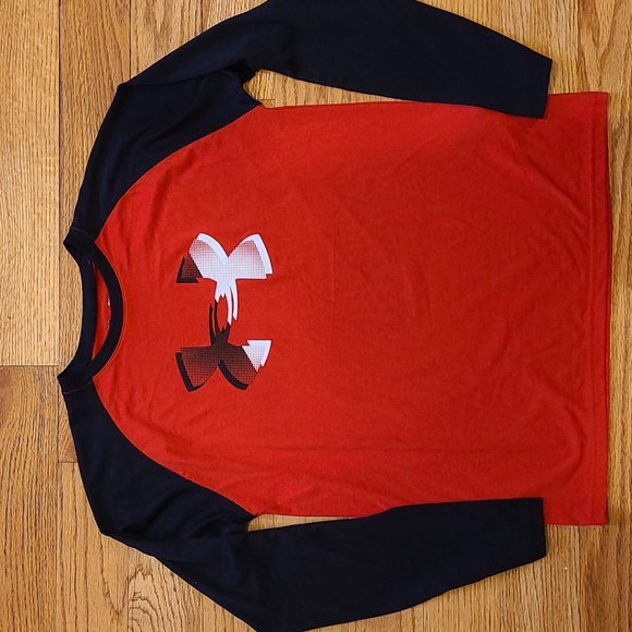 Boys Under Armour long sleeve tee, size YLG - Picture 1 of 2